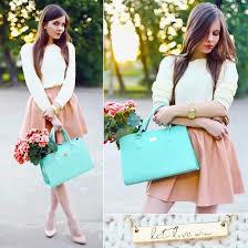 Kết quả hình ảnh cho trang phục thu màu pastel thế giới