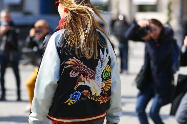 Kết quả hình ảnh cho Souvenir Jacket sao Châu Âu
