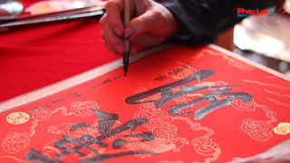 Xin chữ đầu Xuân: Gìn giữ nét đẹp truyền thống